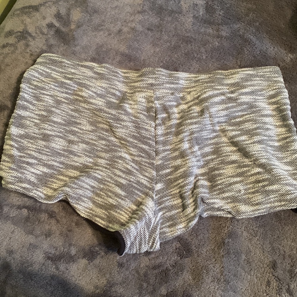 Shorts - Picture 2 of 2